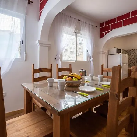 Гостевой дом Karin House By Ghr Rentals Ла-Гуанча